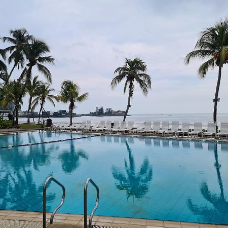 The Arena Tanjung Tuan Port Dickson Appartement Buitenkant foto